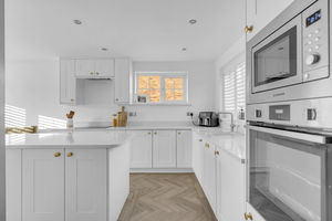 Photo 35- click for photo gallery